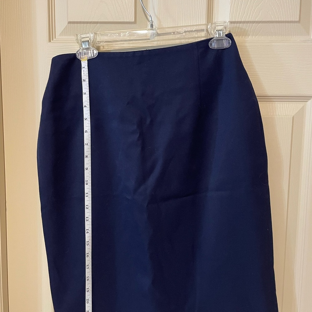 Brass Plum Nordstrom Navy pencil skirt. Like new condition size 11